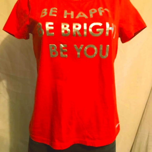 New Tommy Hilfiger T-Shirt - Picture 2 of 5